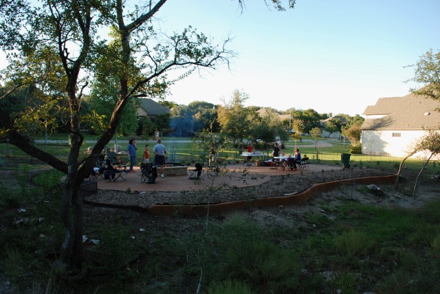 2010/10(Oct)/1st Firepit Cookout/640x480_2010-10-07-05 1st Firepit Cookout.jpg